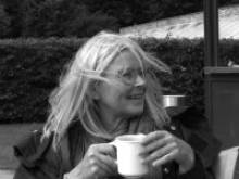 Kunstner Lene Berg, Malerier til salg - Online Kunst Galleri Store flotte malerier, kraftige, grafiske, udtryksfulde, farverige, kunst i virksomhed