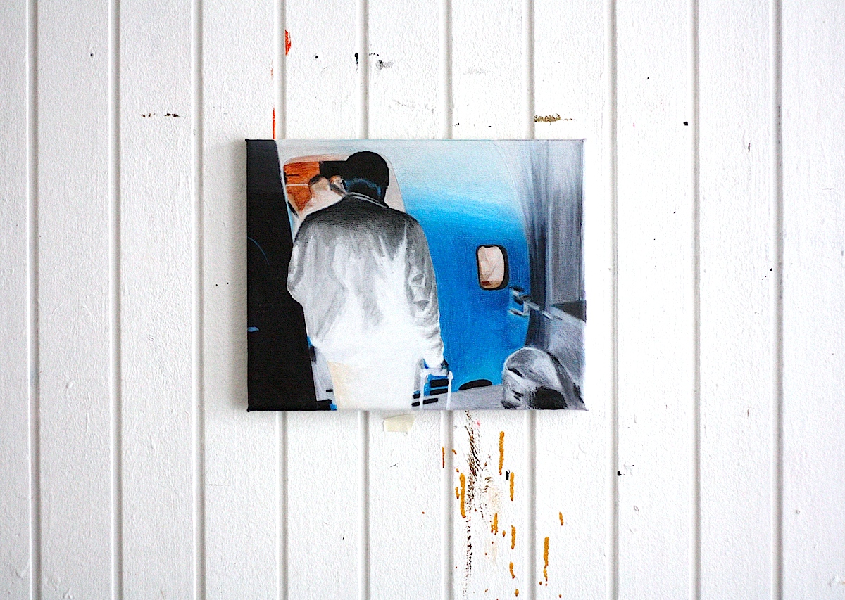 Art exhibition, REVERSED PASSENGER - 34 x 28. An original painting by artist Rafael Guerrero Céspedes. art online, art online, talented artists, airplanes, airports, trains, people, luggage, photography, photos