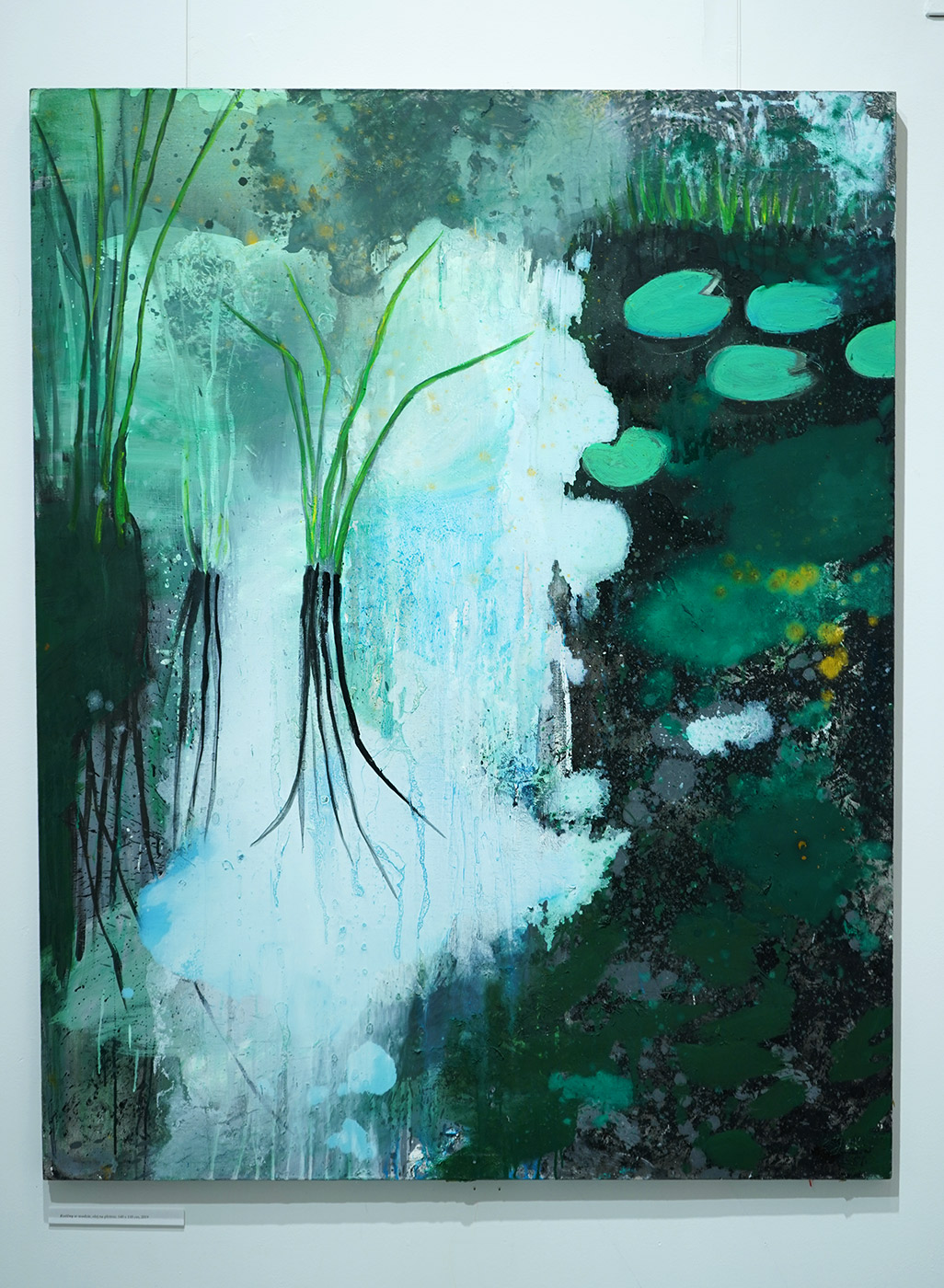 Plants In The Water III | Malerier | Agnieszka Zawisza | Beauton Art Gallery malerier, æstetiske, illustrative, landskab, kroppe, havet, sorte, grønne, hvide,  bomuldslærred, olie, efterår, smukke, samtidskunst, dekorative, design, interiør, bolig-indretning, moderne, moderne-kunst, planter, vand, Buy original high quality art. Paintings, drawings, limited edition prints & posters by talented artists.