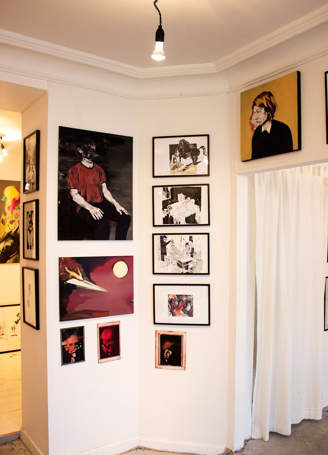 Original drawing by Halfdan Pisket - Beauton Art Gallery - Paintings, drawings, illustraions and art photography. sex mand woman boy looking bed black white strong and expressive art illustrations and drawings, talented Danish illustrator, cartoonist, faverige