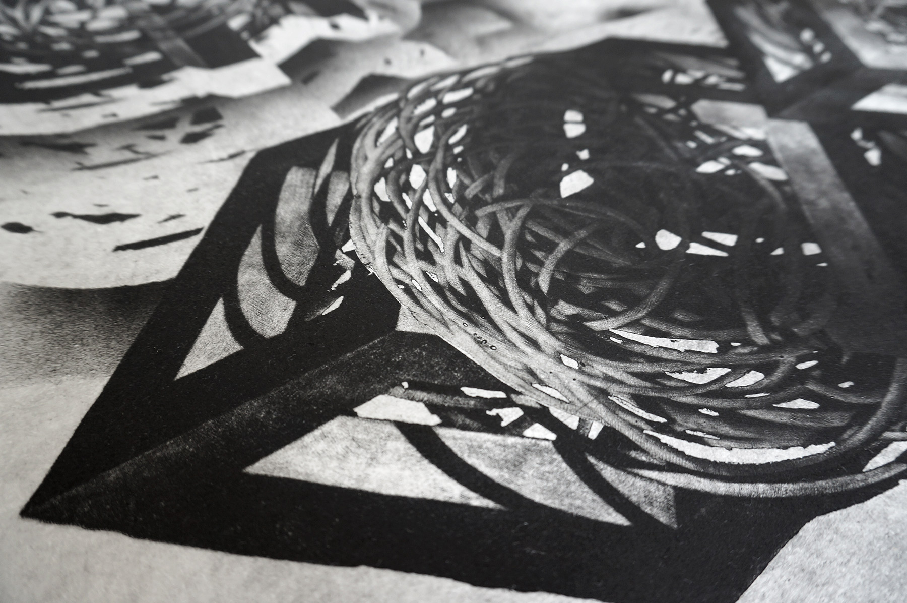 Perpetuum Mobile LXXVII | Art-prints, Engravings | Tomasz Winiarski | Beauton Art Gallery art-prints, engravings, abstract, graphical, monochrome, patterns, black, grey, white, ink, paper, abstract-forms, architectural, black-and-white, conceptual, decorative, interior, interior-design, Buy original high quality art. Paintings, drawings, limited edition prints & posters by talented artists.