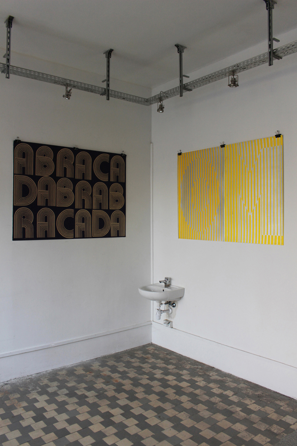 OM Red - 140 x 100 cm. Limited edition linocut print by Marta Banaszak OM linocut_interior