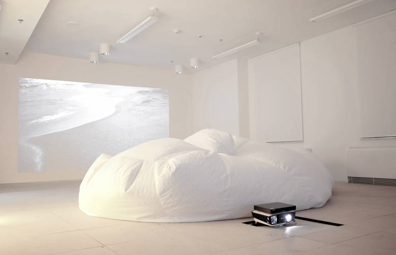 Multimedia interactive art installation by artist Anna Uscinska de Rojas, Beauton Art Gallery exhibition, interactive art installation, artist, gallery,