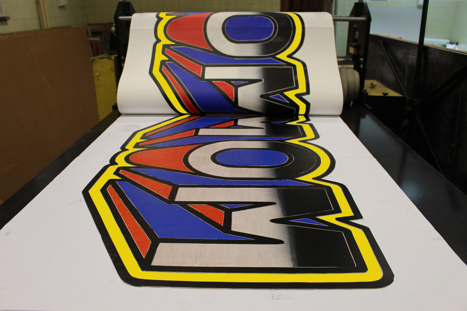 WOW/MOM - 140 x 100 cm. Limited edition linocut print by Marta Banaszak WOW/MOM linocut_printing process